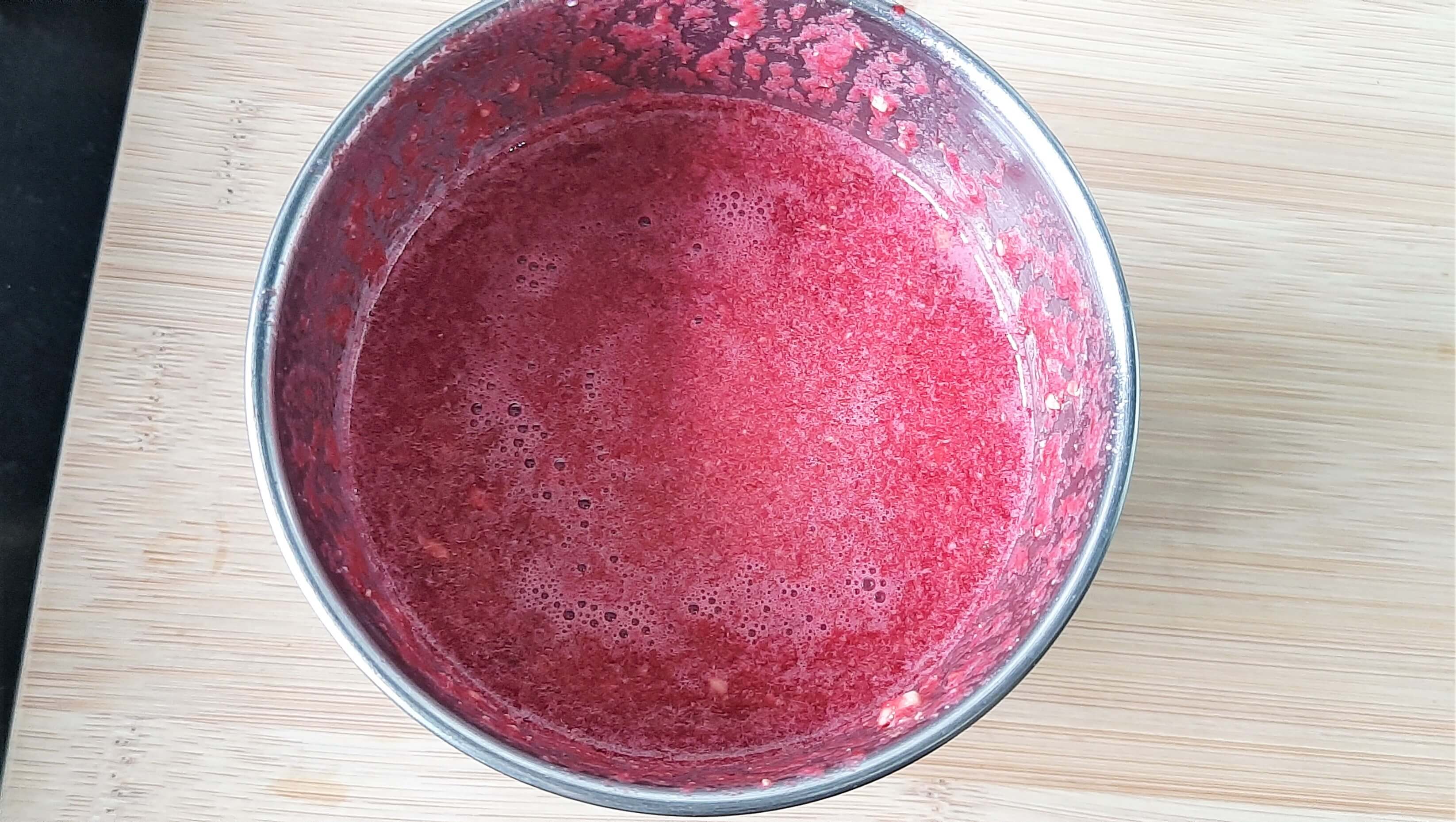 ground pomegranate juice