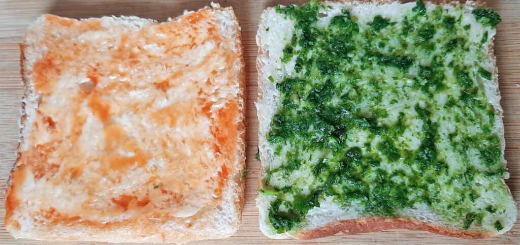 veg sandwich chutney on bread
