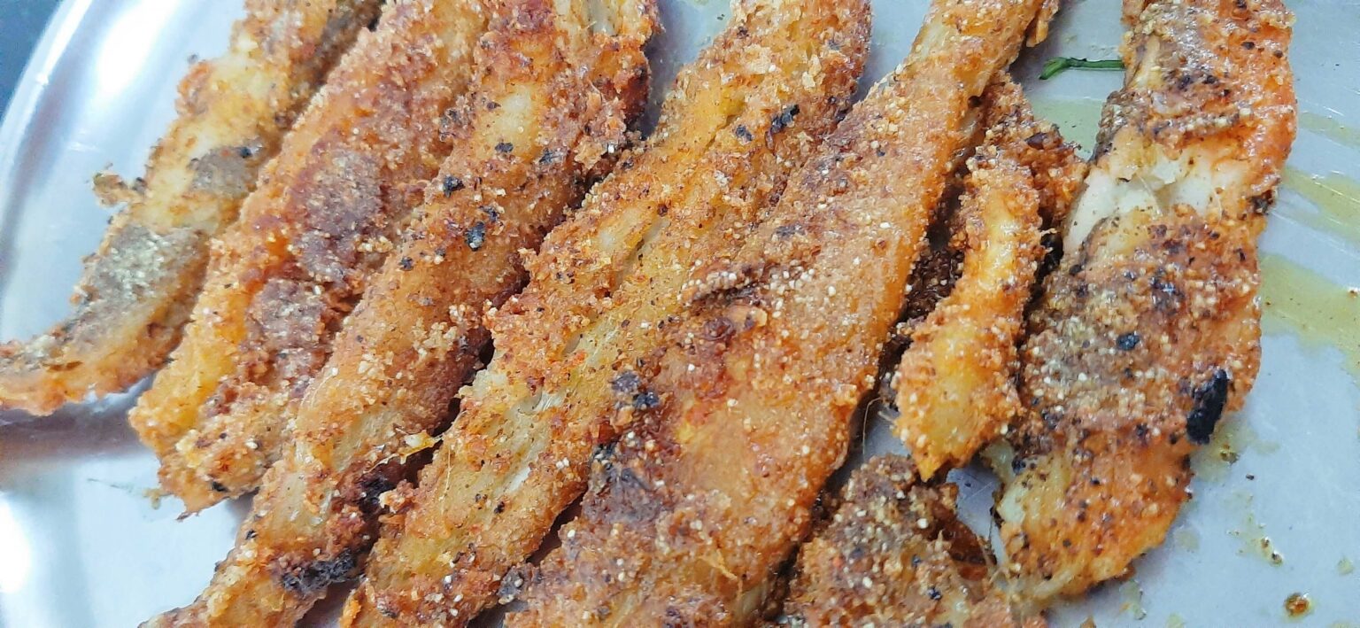 Crispy Bombil Fish Fry | How To Make Bombay Duck Fish Fry - Appetizing ...