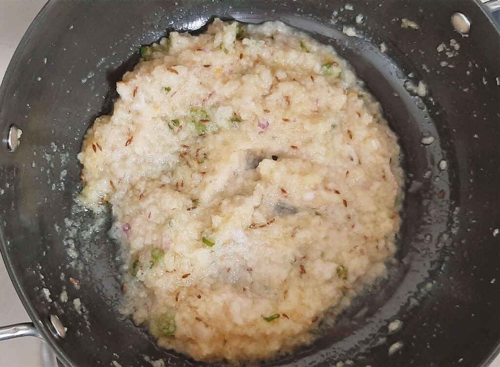 sauteing onion paste