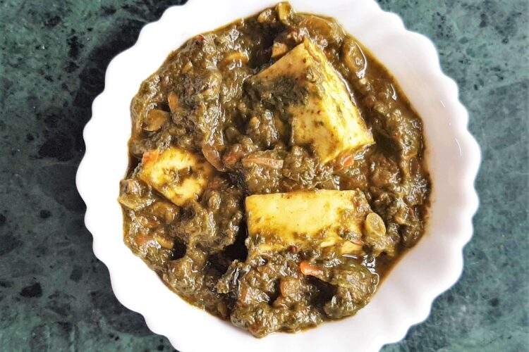 palak paneer in a bowl