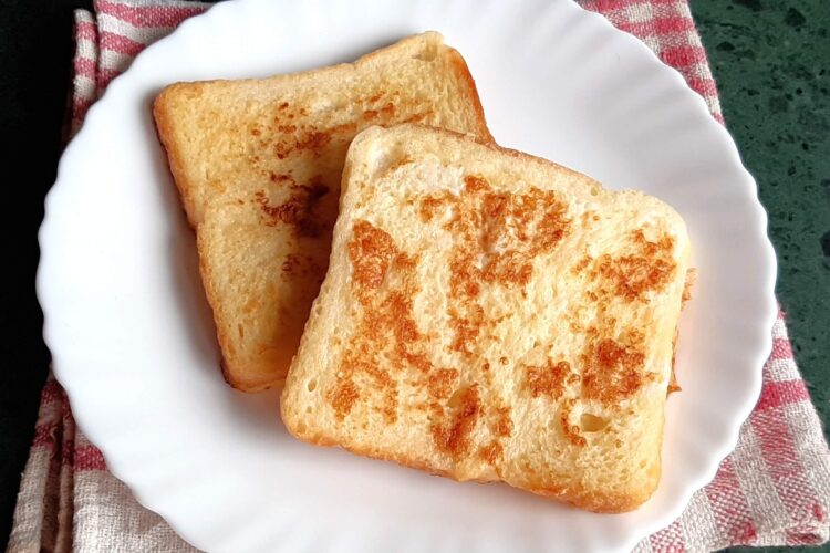 French Toast in a plate