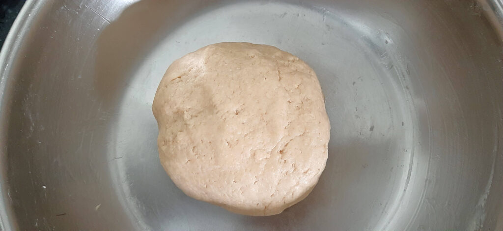 kneaded roti dough
