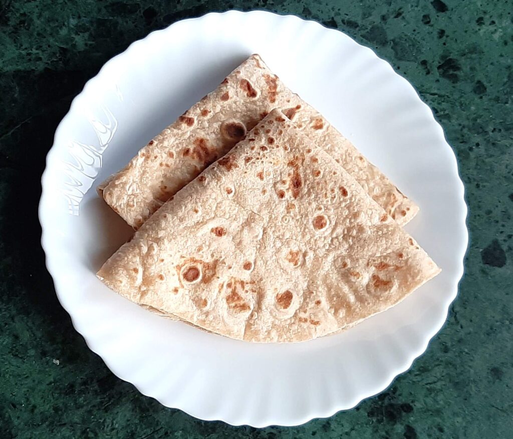 soft roti or chapati or fulka