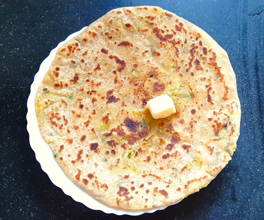 Aloo paratha in plate