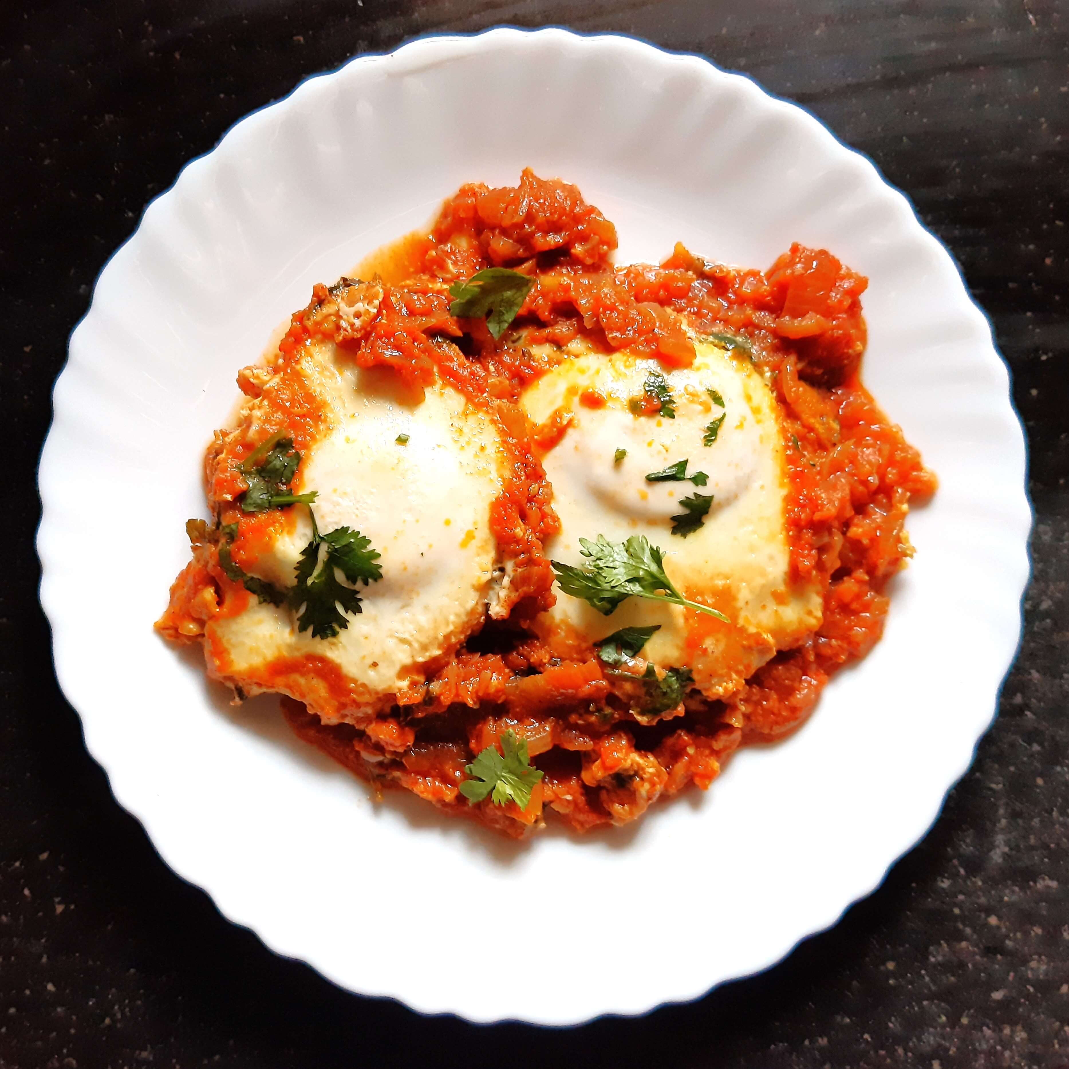 Egg lababdar in a plate