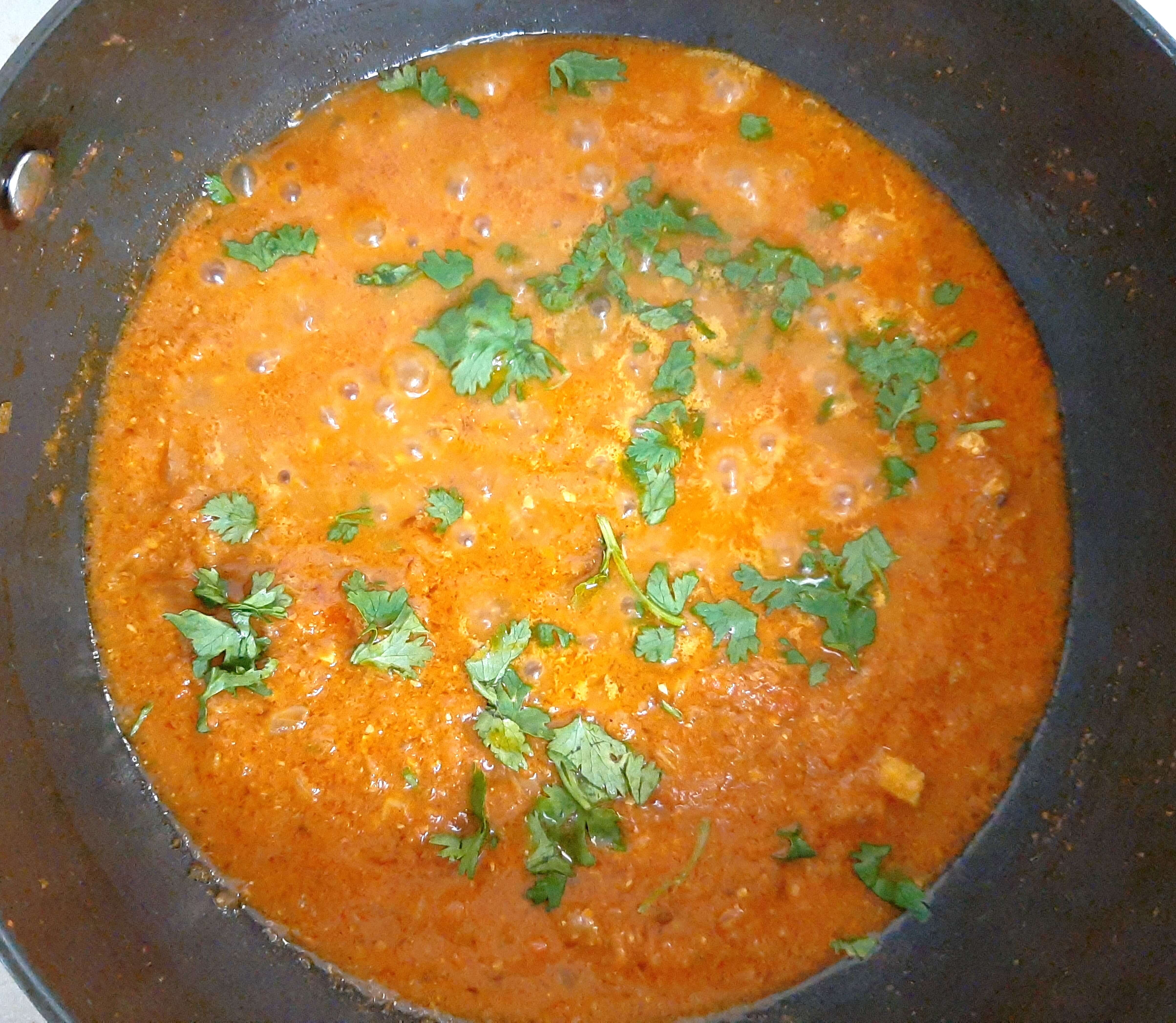 egg lababdar gravy