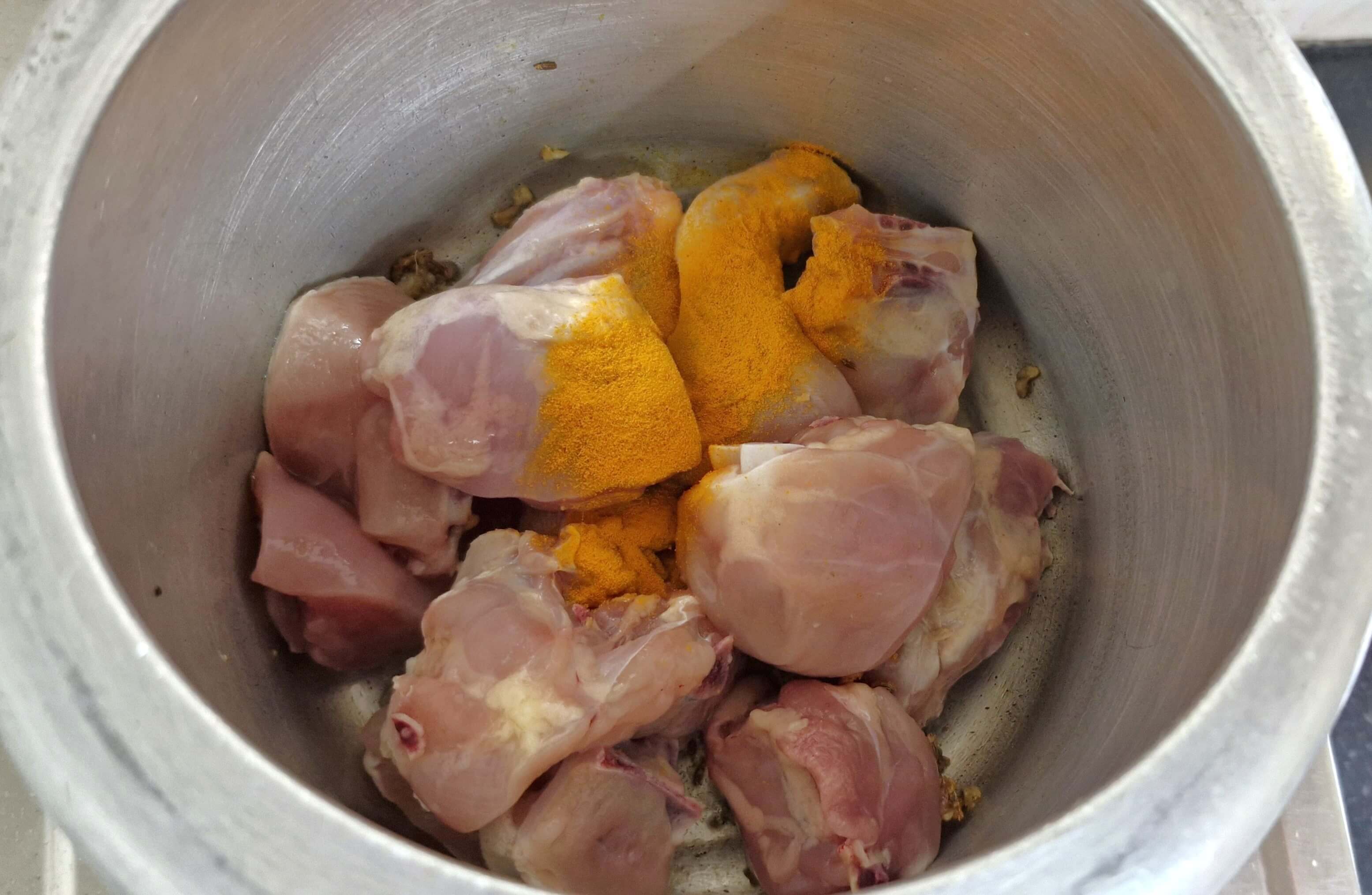 chicken in cooker