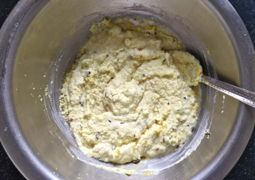 rava & curd mixture