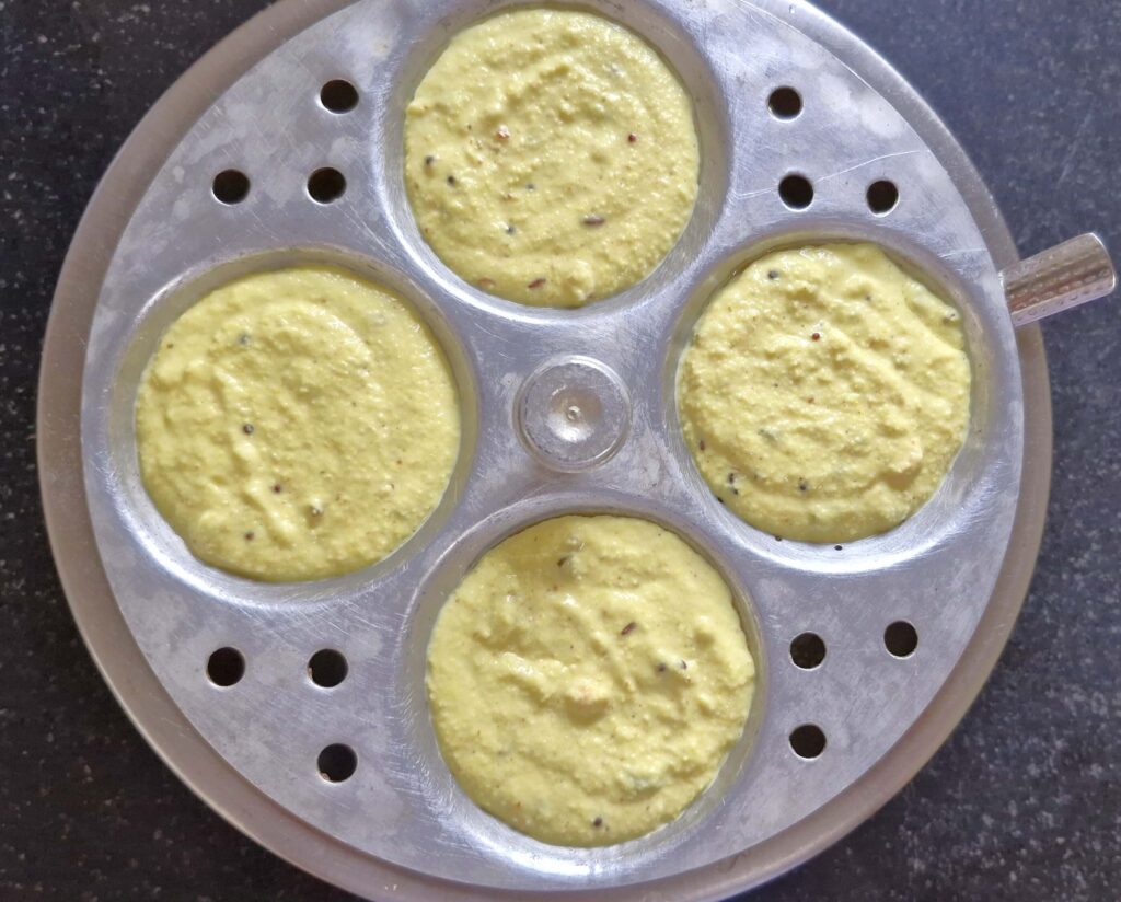 rava idli mold