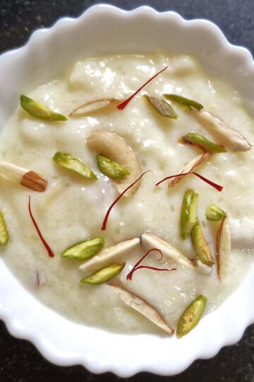 rice kheer in bowl